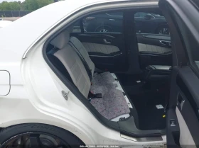 Mercedes-Benz E 63 AMG 4MATIC Автокредит Цена до България, снимка 14