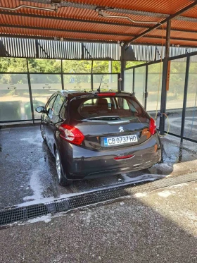 Peugeot 208 1, 4 HDI AUTOMAT , снимка 7
