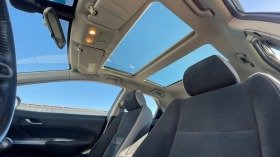 Honda Civic 1.8 i-Vtec Executive Xenon Panorama, снимка 8 - Автомобили и джипове - 45914955