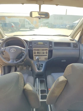 Toyota Corolla verso, снимка 7 — Bazar.bg Toyota Corolla verso, снимка 7