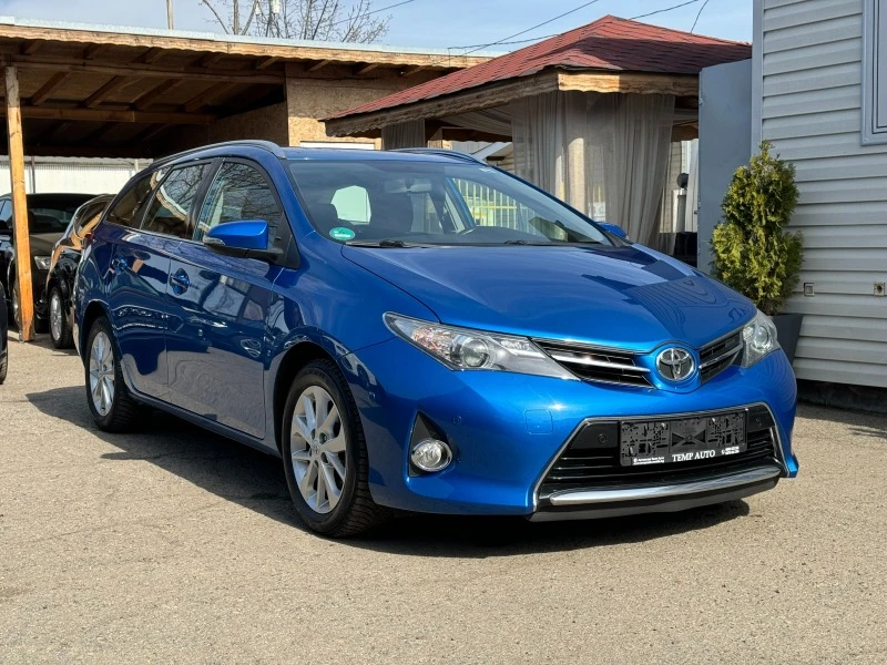 Toyota Auris 1.6i ПЪЛНА СЕРВИЗНА ИСТОРИЯ В ТОЙОТА, снимка 3 - Автомобили и джипове - 44528278