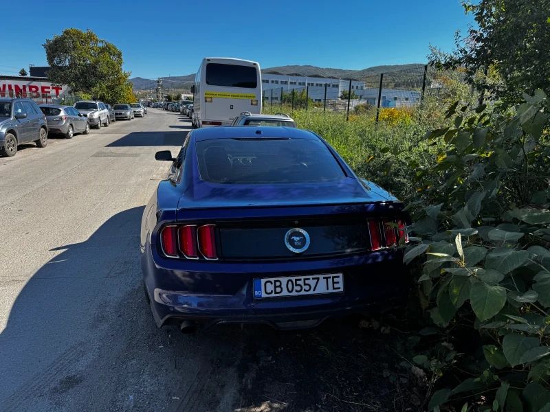 Ford Mustang, снимка 4 - Автомобили и джипове - 47458103