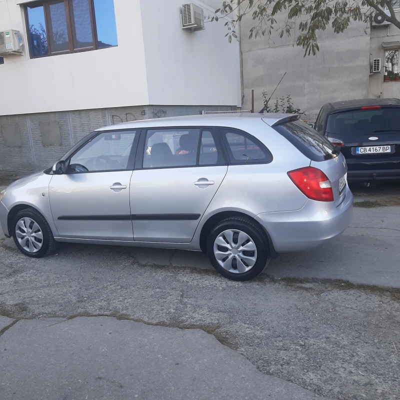 Skoda Fabia 1.9 tdi-105 kc., снимка 8 - Автомобили и джипове - 47890063