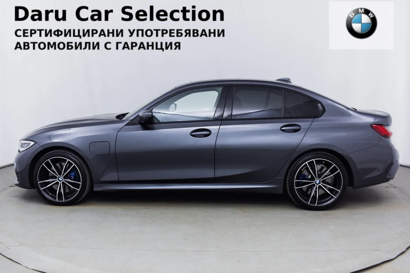 BMW 330 e xDrive M Paket, снимка 2 - Автомобили и джипове - 47893024