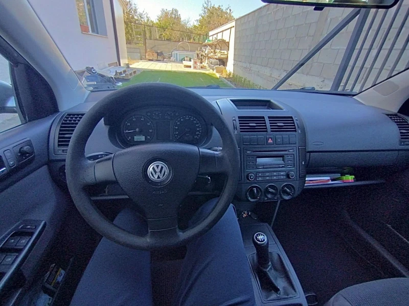 VW Polo, снимка 5 - Автомобили и джипове - 48983371