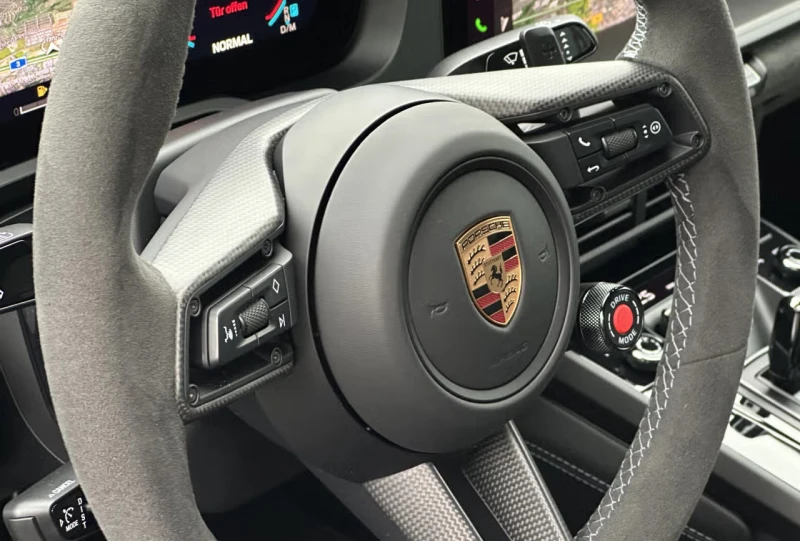 Porsche 911 Targa 4 GTS (992 II), снимка 14 - Автомобили и джипове - 48992833