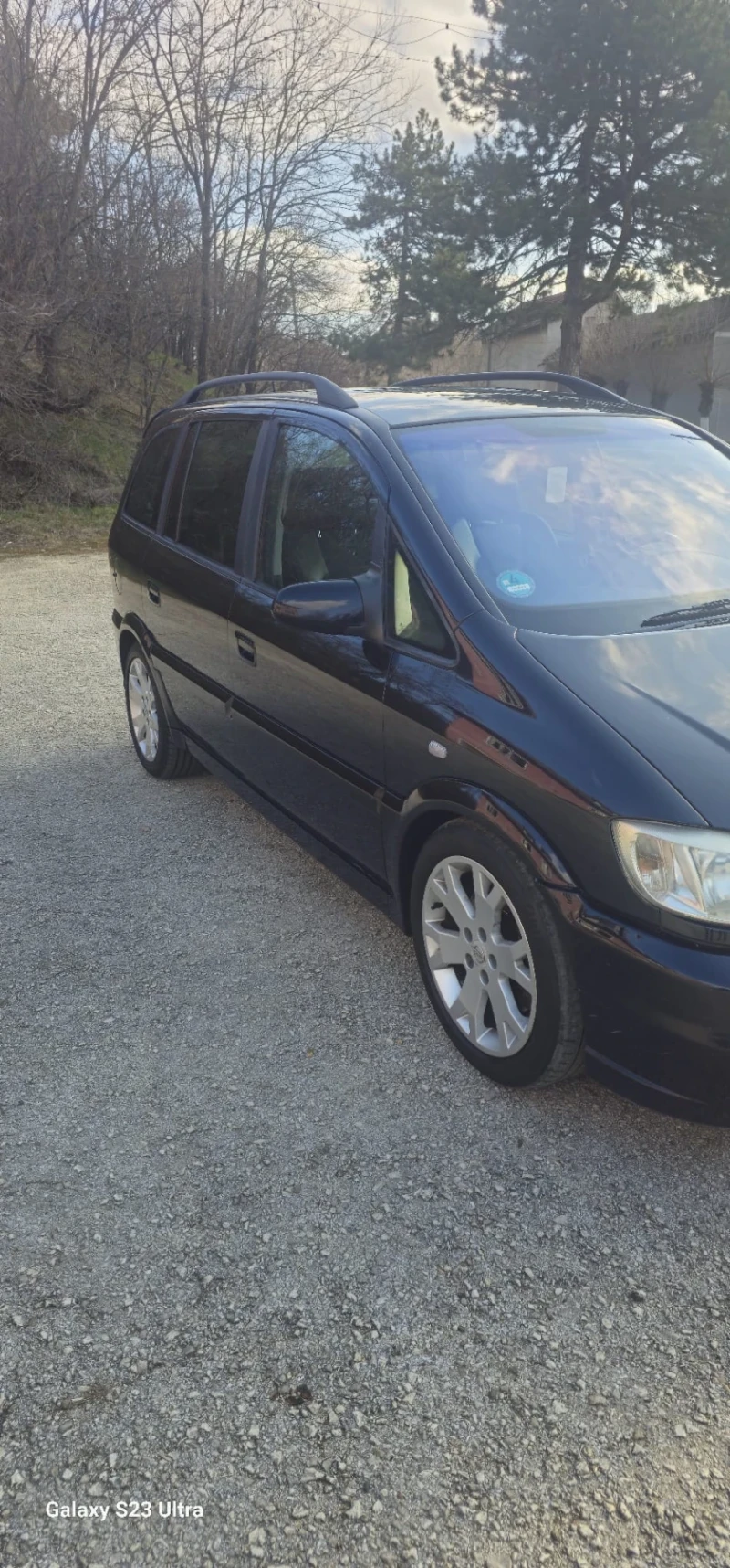 Opel Zafira 2.0 турбо, снимка 2 - Автомобили и джипове - 49055394