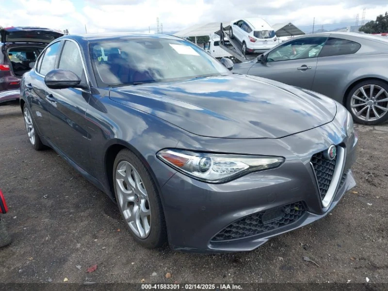 Alfa Romeo Giulia TI RWD, снимка 1 - Автомобили и джипове - 49463511