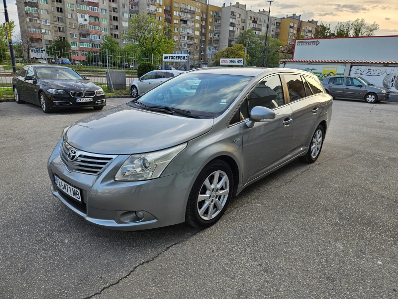 Toyota Avensis 2.2d-AT-NAVI