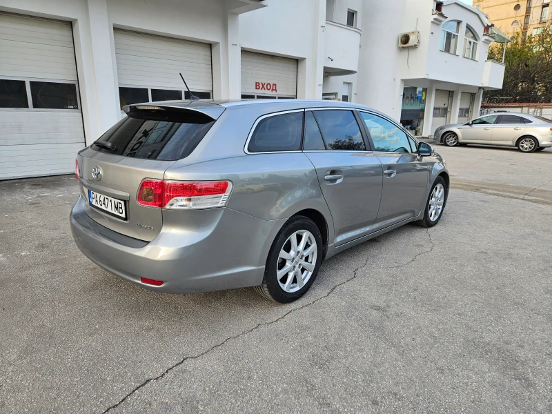 Toyota Avensis 2.2d-AT-NAVI, снимка 5 - Автомобили и джипове - 49934053