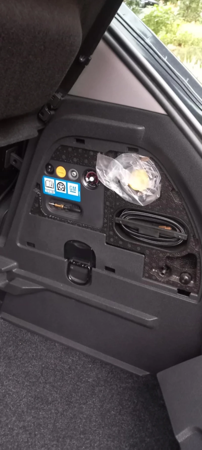 Opel Corsa, снимка 9 - Автомобили и джипове - 52492879