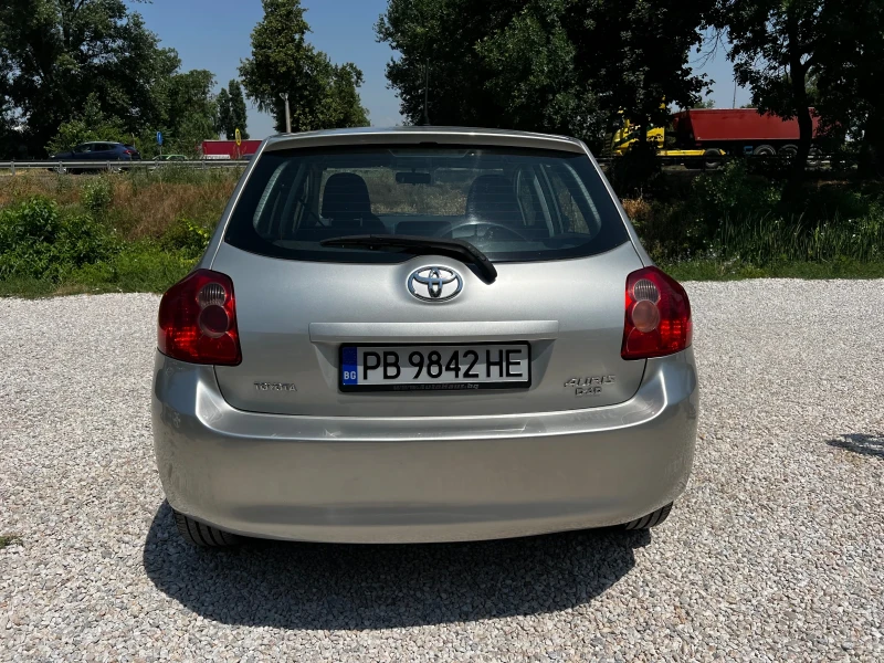 Toyota Auris 1.4 D-4D 189000KM, снимка 4 - Автомобили и джипове - 50820089