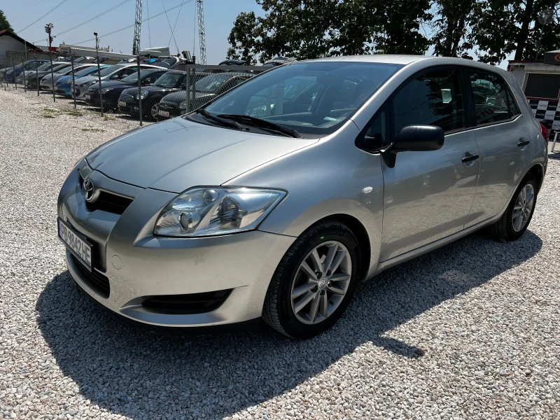 Toyota Auris 1.4 D-4D 189000KM, снимка 2 - Автомобили и джипове - 50820089