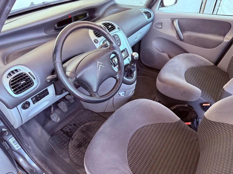 Citroen Xsara picasso, снимка 9 - Автомобили и джипове - 52543149