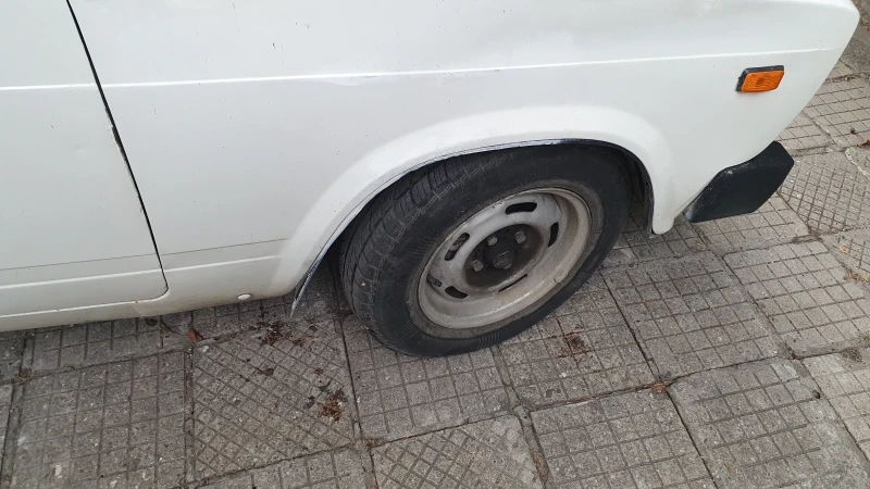 Lada 2105 1300S, снимка 12 - Автомобили и джипове - 52683658