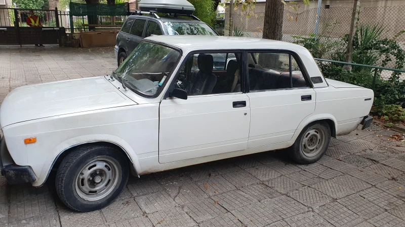 Lada 2105 1300S, снимка 2 - Автомобили и джипове - 52683658