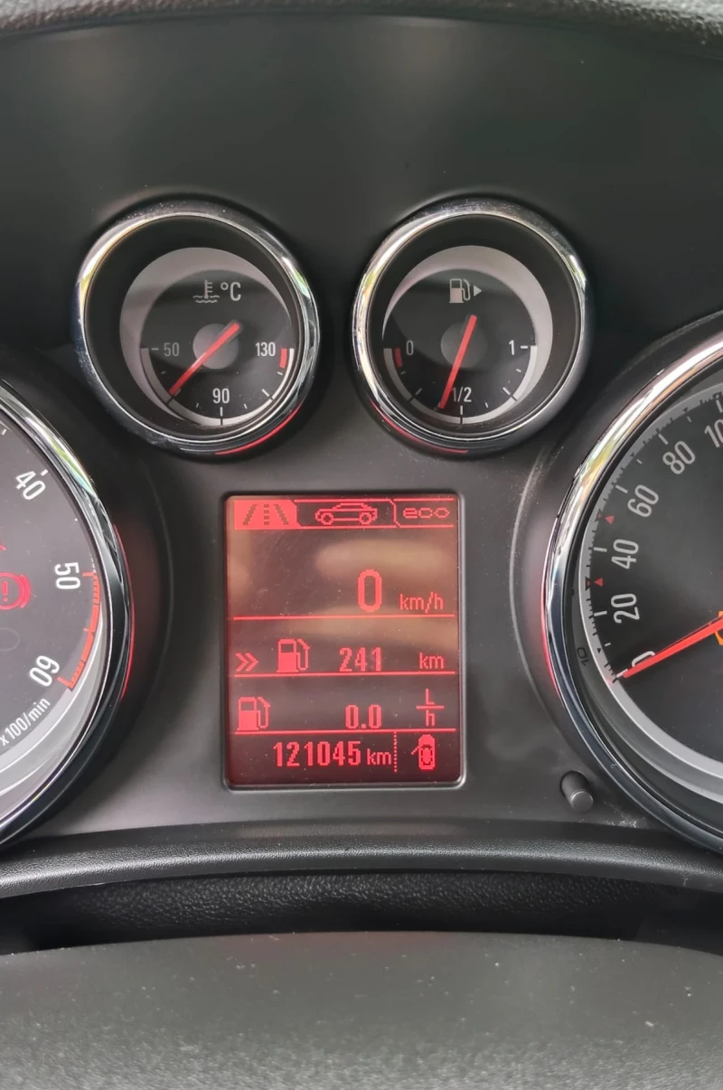 Opel Astra, снимка 10 - Автомобили и джипове - 51751015