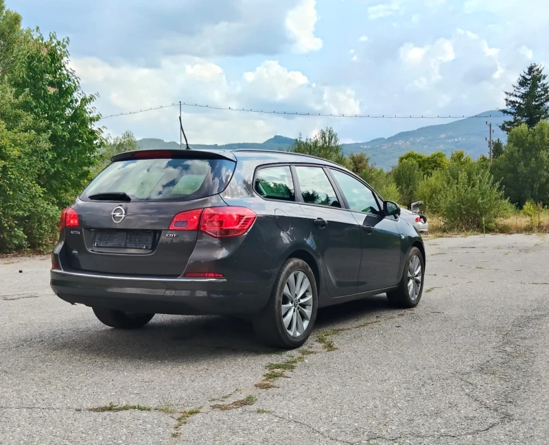 Opel Astra, снимка 7 - Автомобили и джипове - 51751015