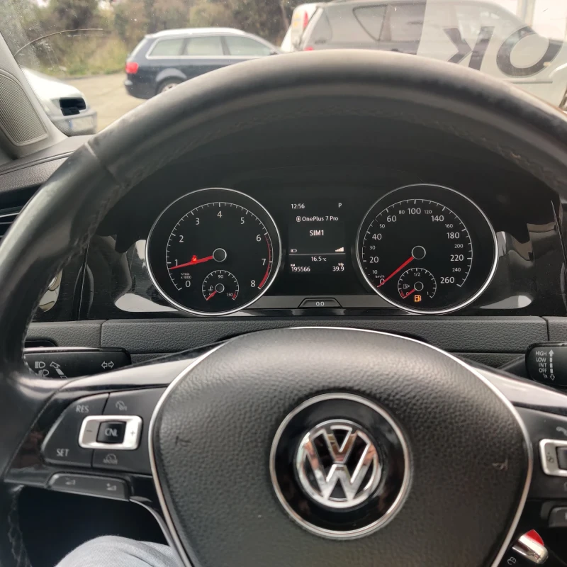 VW Golf, снимка 17 - Автомобили и джипове - 52098208