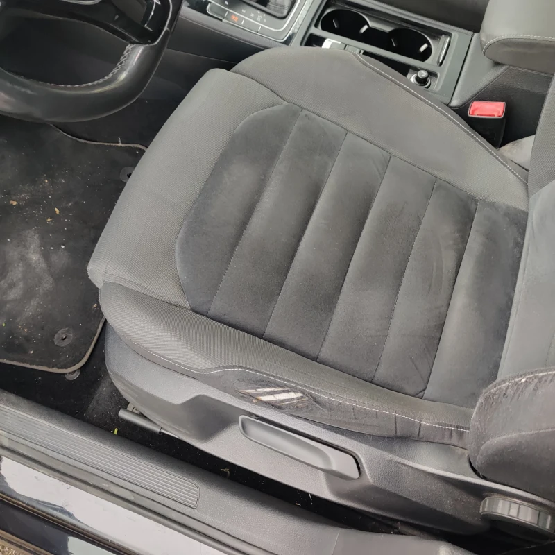 VW Golf, снимка 7 - Автомобили и джипове - 52098208