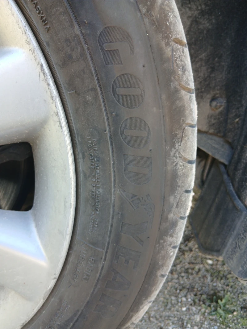 Toyota Corolla verso, снимка 6 - Автомобили и джипове - 52270889