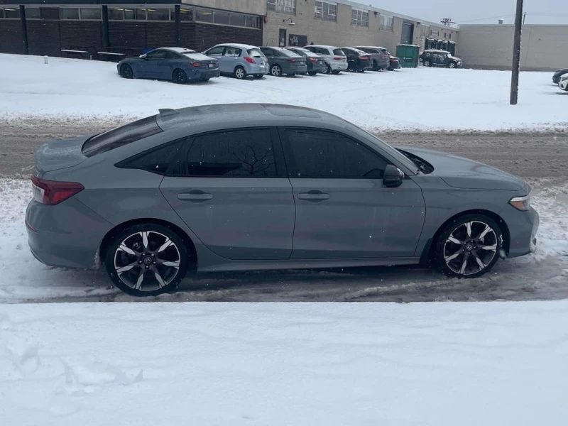 Honda Civic * Sport Touring eCVT * CARFAX * БЕЗ ПЪРВОНАЧАЛНА В, снимка 3 - Автомобили и джипове - 52733238