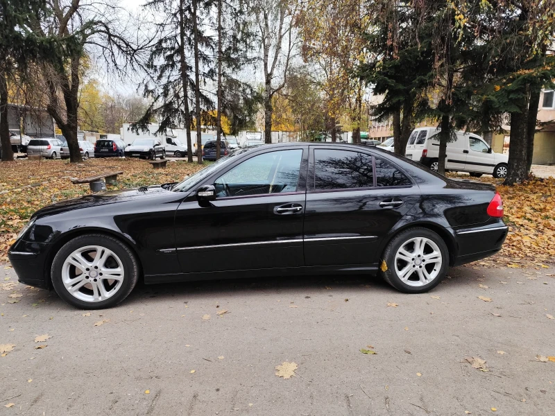 Mercedes-Benz E 500, снимка 4 - Автомобили и джипове - 52904661