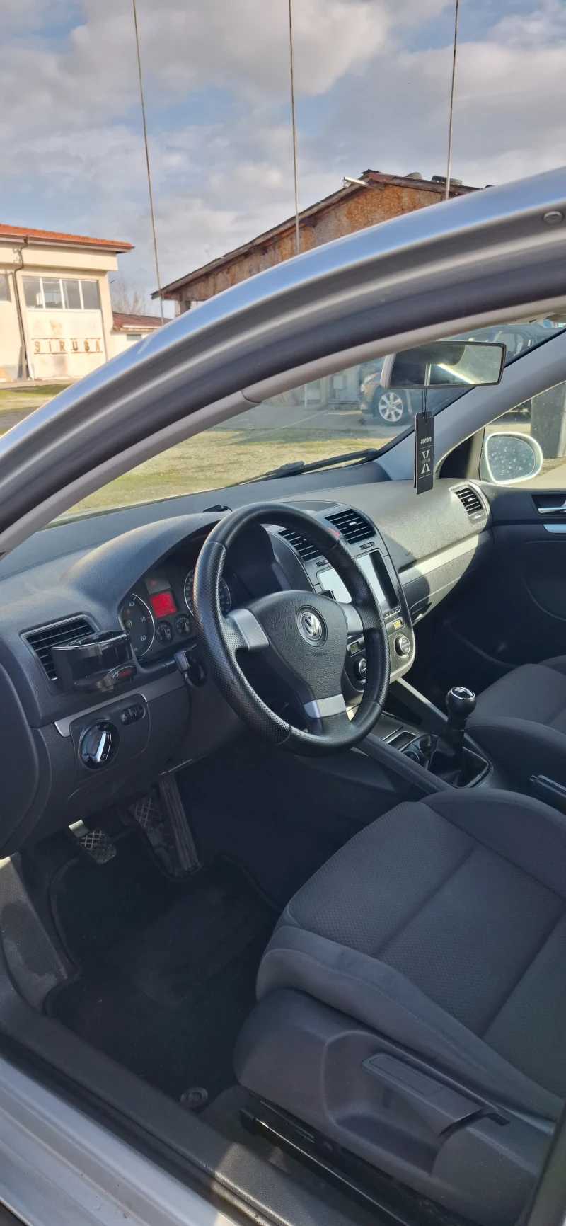 VW Golf, снимка 7 - Автомобили и джипове - 53006017