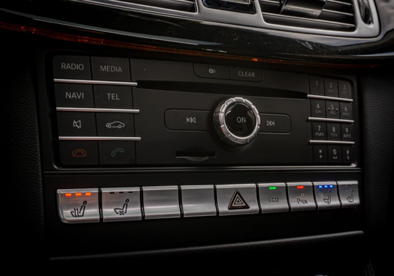 Mercedes-Benz CLS 350 9G-4MATIC-ТОП-6М ГАРАНЦИЯ!, снимка 11 - Автомобили и джипове - 53242419