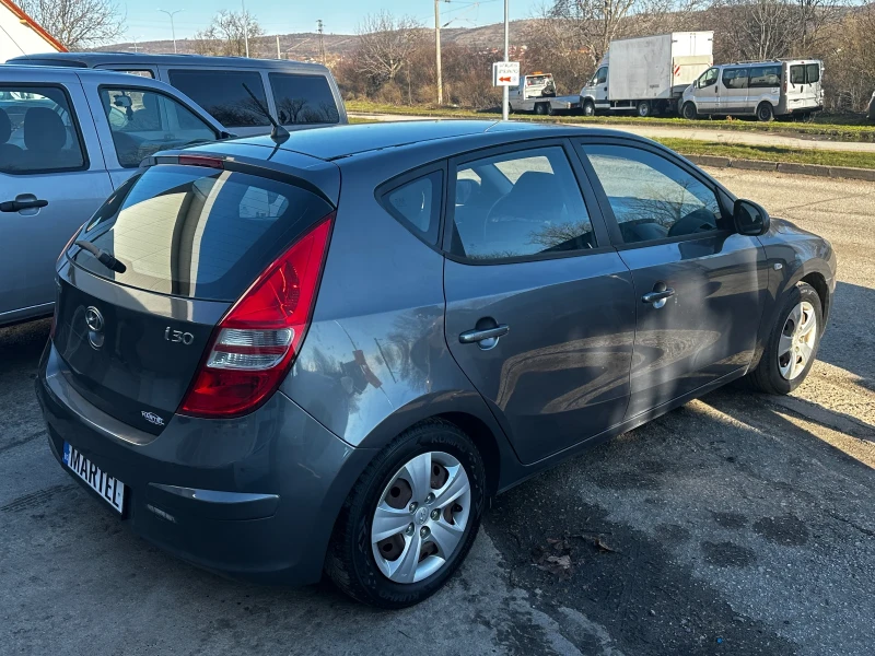 Hyundai I30 1.4i / ГАЗ, снимка 3 - Автомобили и джипове - 53540317