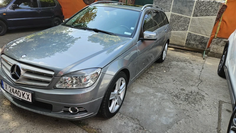 Mercedes-Benz C 200 kompressor, снимка 2 - Автомобили и джипове - 53581552