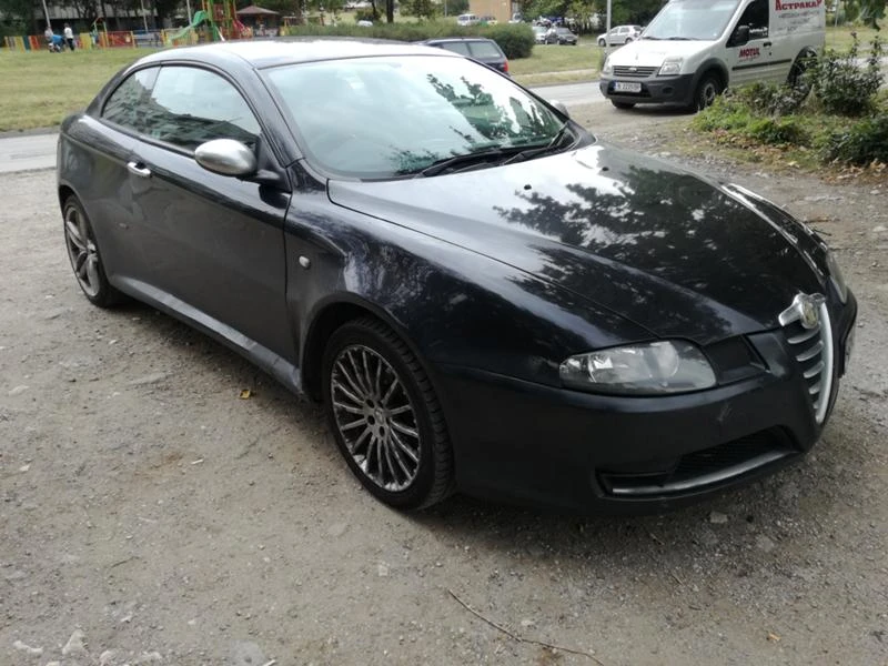 Alfa Romeo Gt 1.9 JTD, снимка 11 - Автомобили и джипове - 28586058