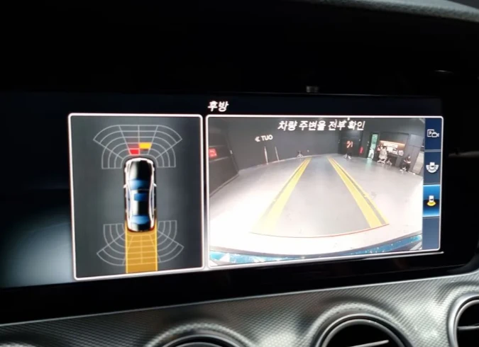 Mercedes-Benz E 200 Avantgarde, снимка 13 - Автомобили и джипове - 51669400