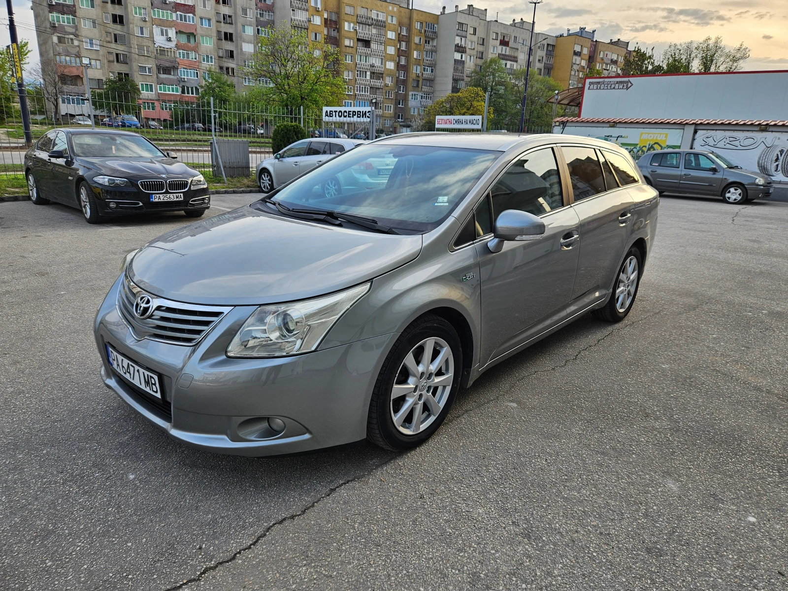 Toyota Avensis 2.2d-AT-NAVI, снимка 1