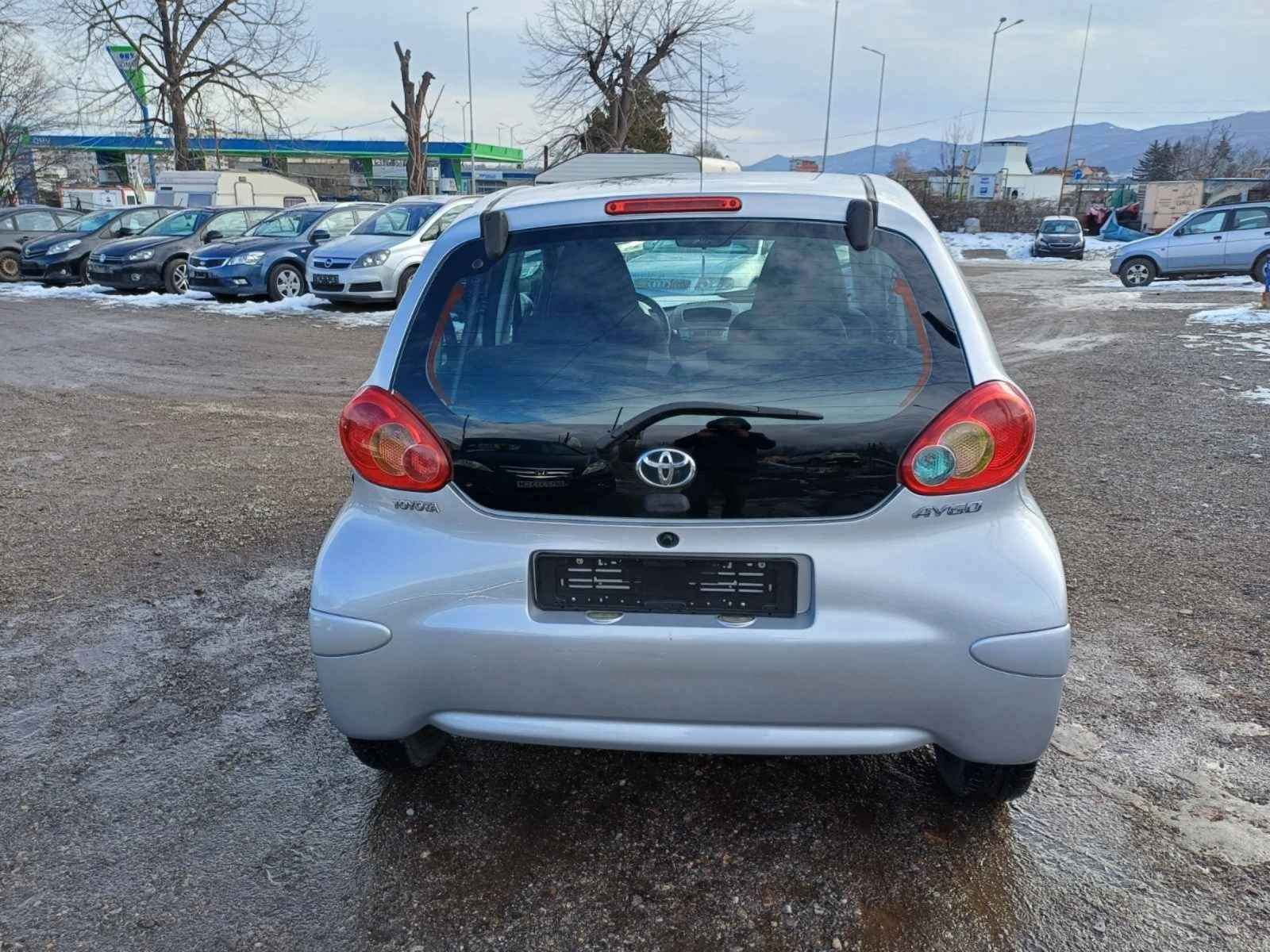 Toyota Aygo 1000 - изображение 5