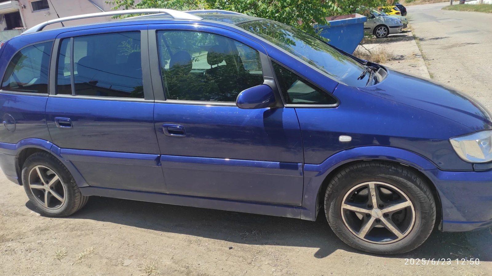 Opel Zafira  - изображение 2