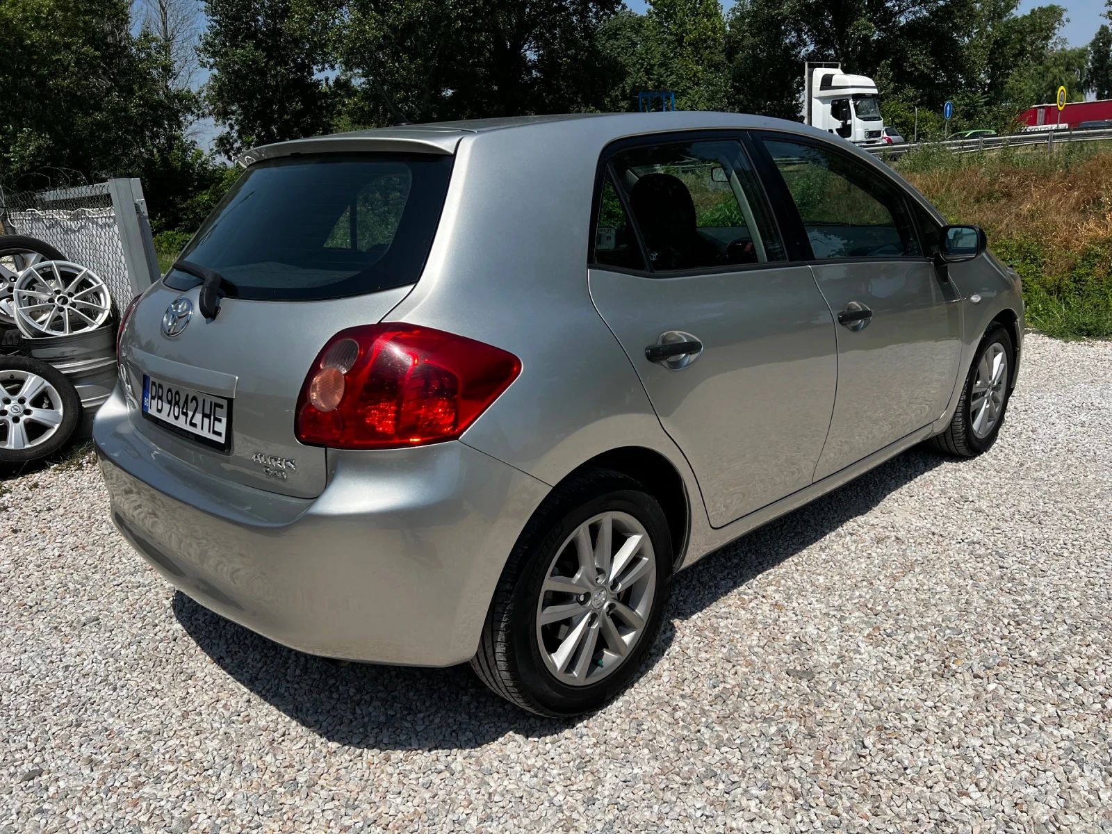 Toyota Auris 1.4 D-4D 189000KM - изображение 6