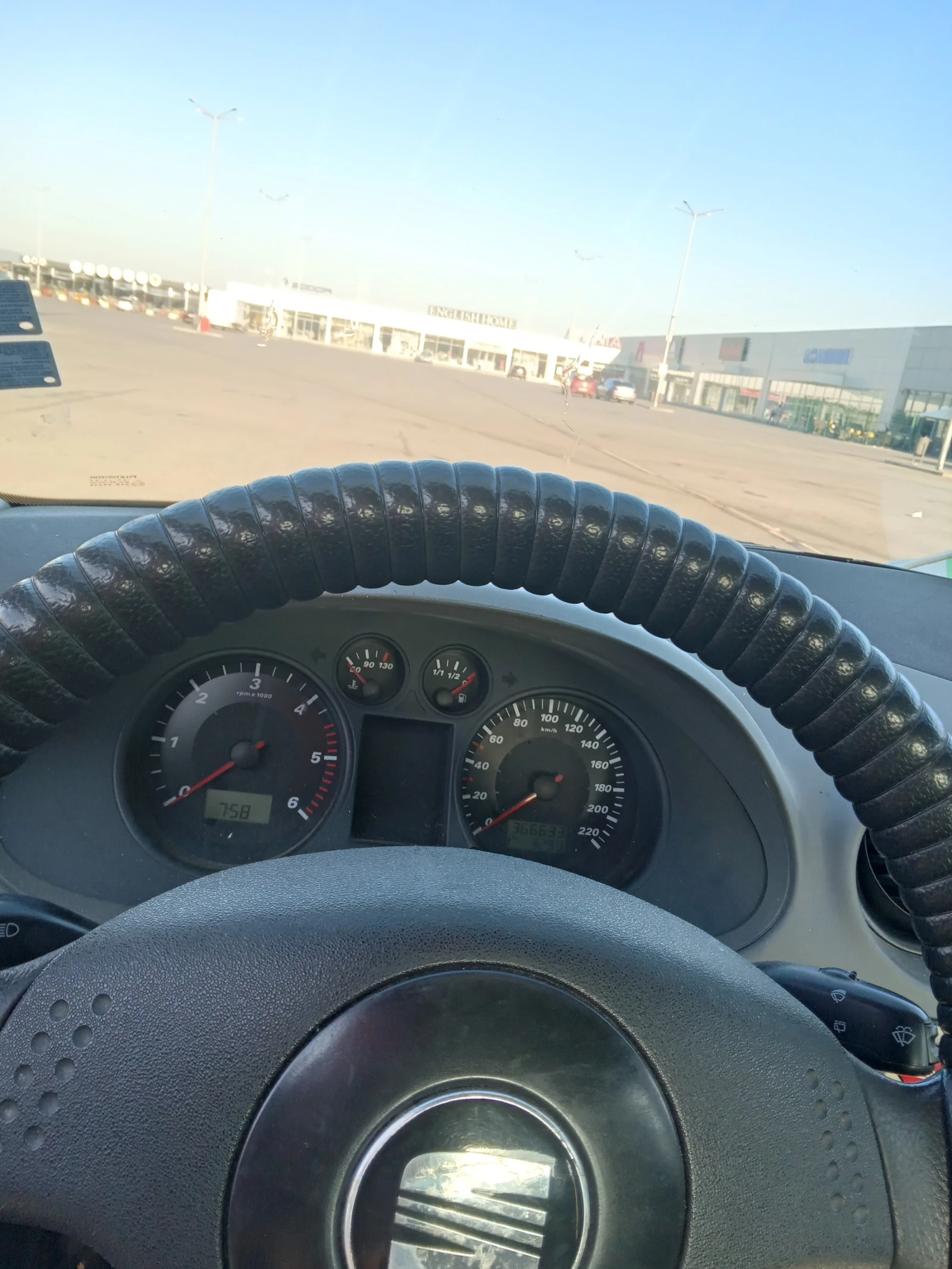 Seat Ibiza 1, 4 TDI - изображение 5