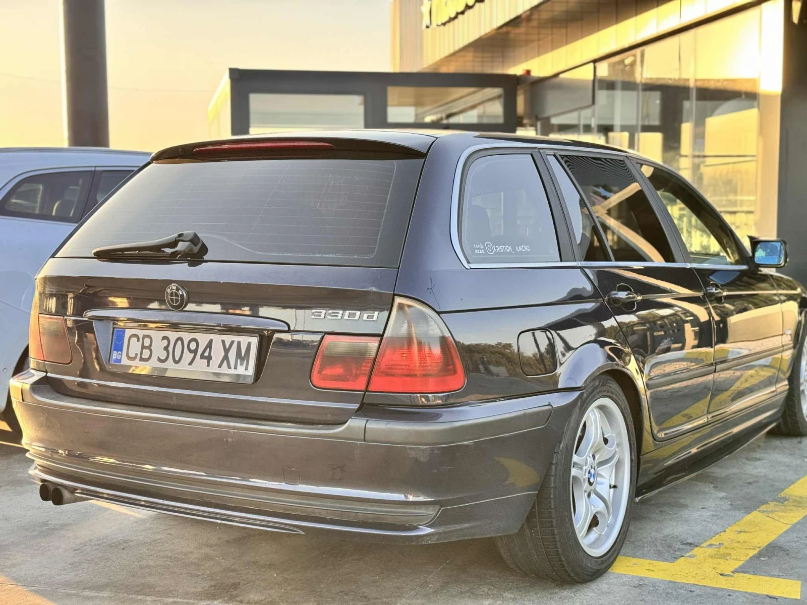 BMW 330 3.0D - изображение 2