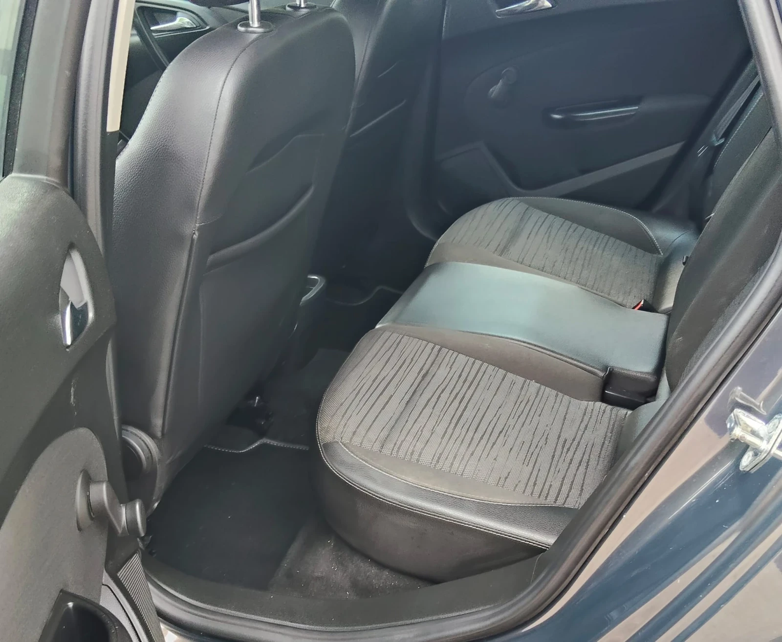 Opel Astra | Mobile.bg   15