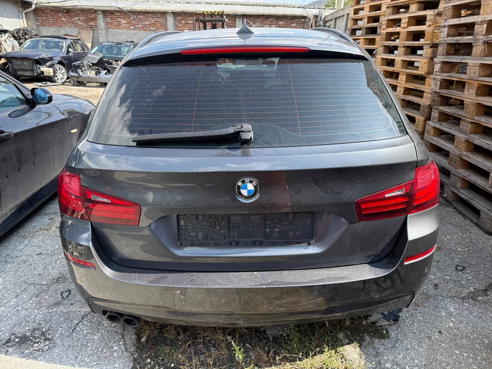 BMW 525 LCI M PACKET 218 кс - изображение 2