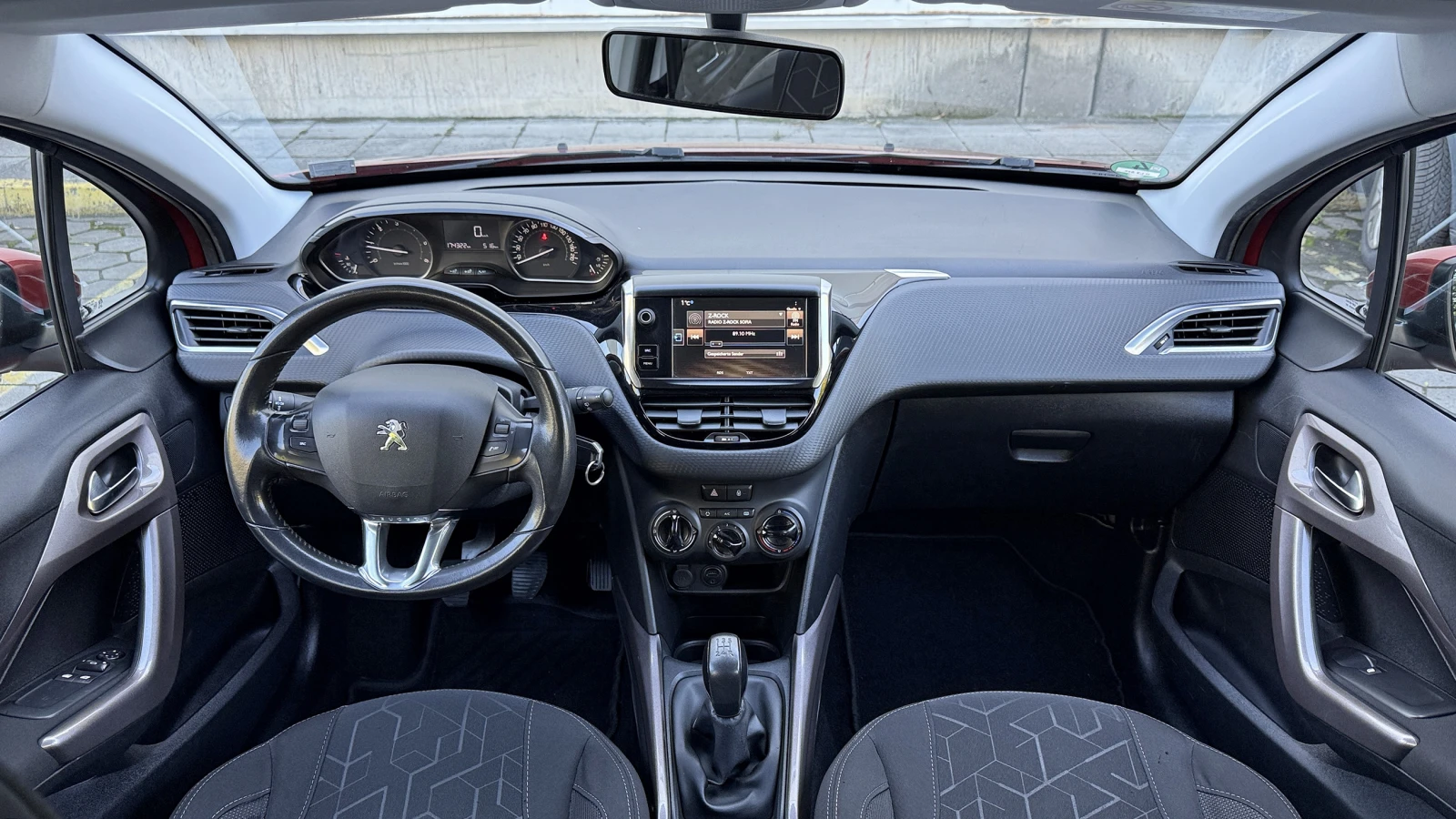 Peugeot 2008 1.6 BlueHDi - изображение 7