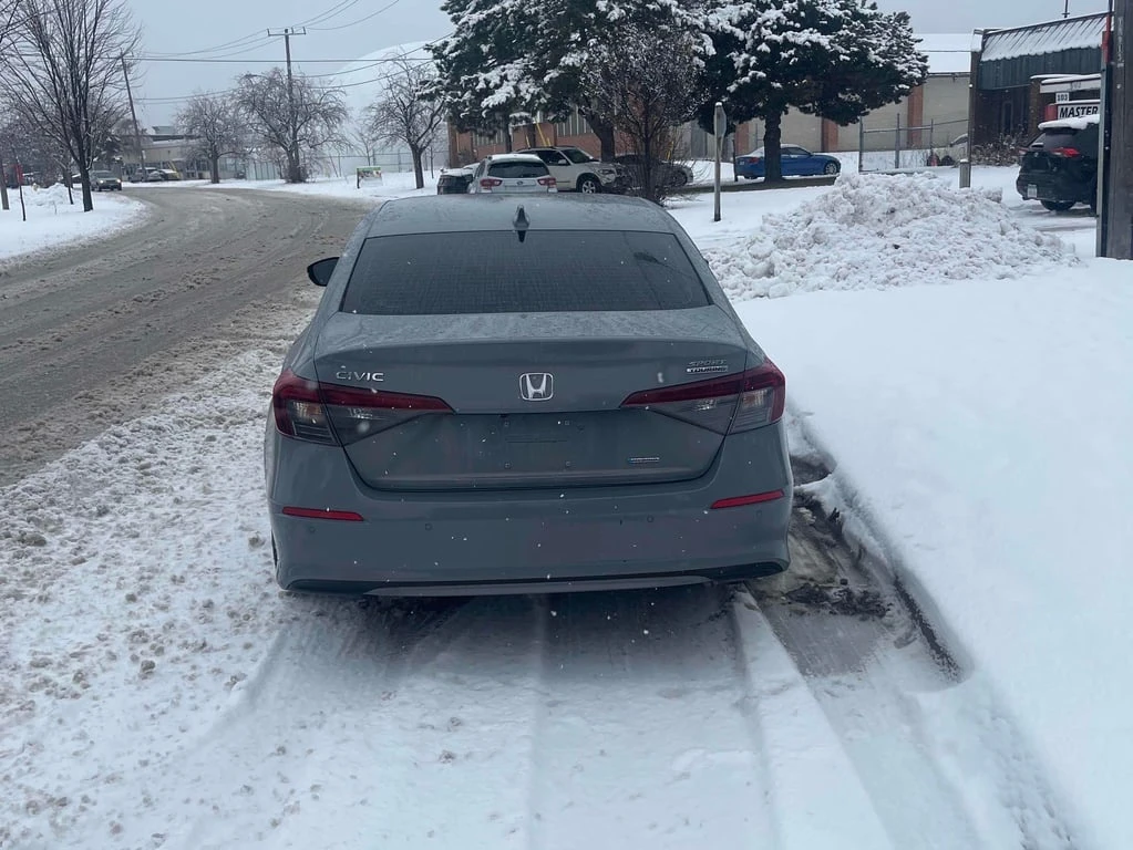 Honda Civic * Sport Touring eCVT * CARFAX *    | Mobile.bg   4