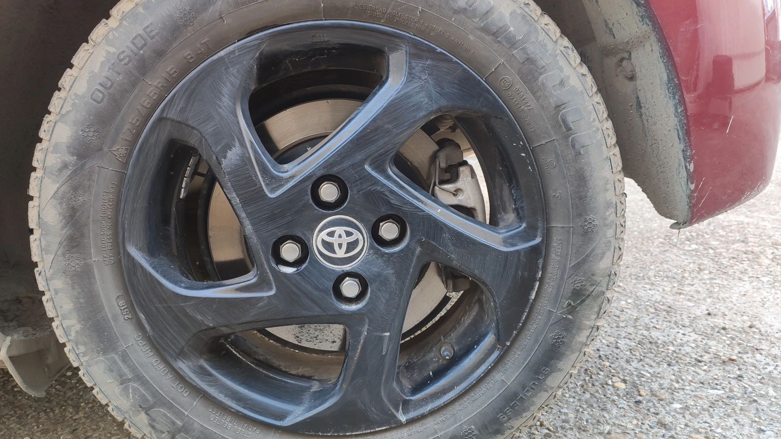 Toyota Yaris SwissTrend + Газова уредба , снимка 17 - Автомобили и джипове - 53970887