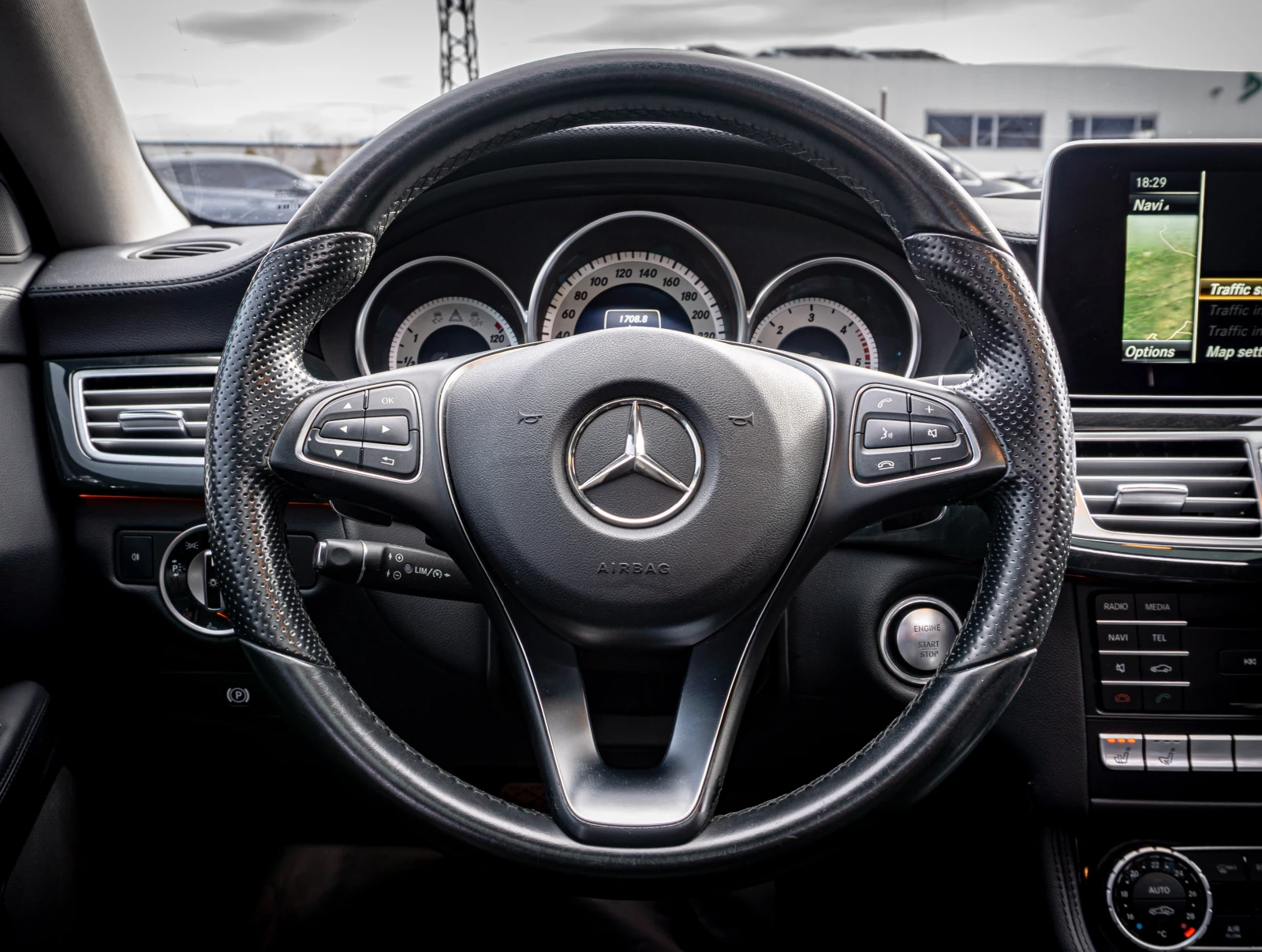 Mercedes-Benz CLS 350 9G-4MATIC-ТОП-6М ГАРАНЦИЯ! - изображение 10