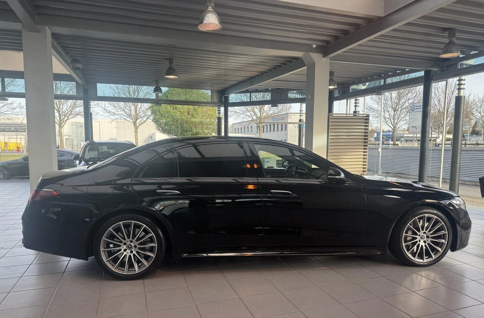 Mercedes-Benz S 500 AMG/4MATIC/LONG/EXCLUSIV/MANUFAKTUR/TV/BURM/HEADUP - изображение 7