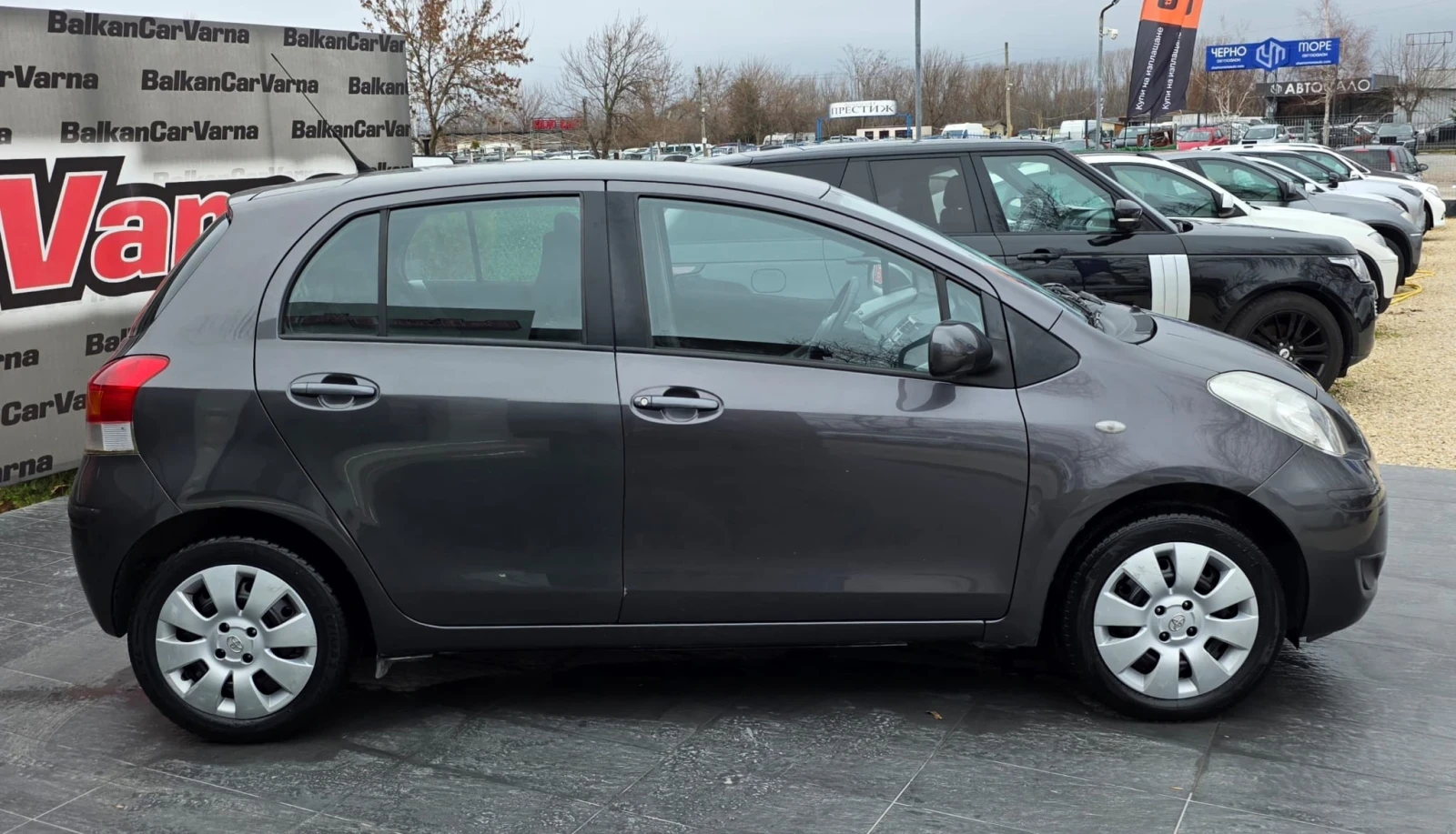 Toyota Yaris 1.0i 2ser 5d.Face Lift 121хил.км! - изображение 4