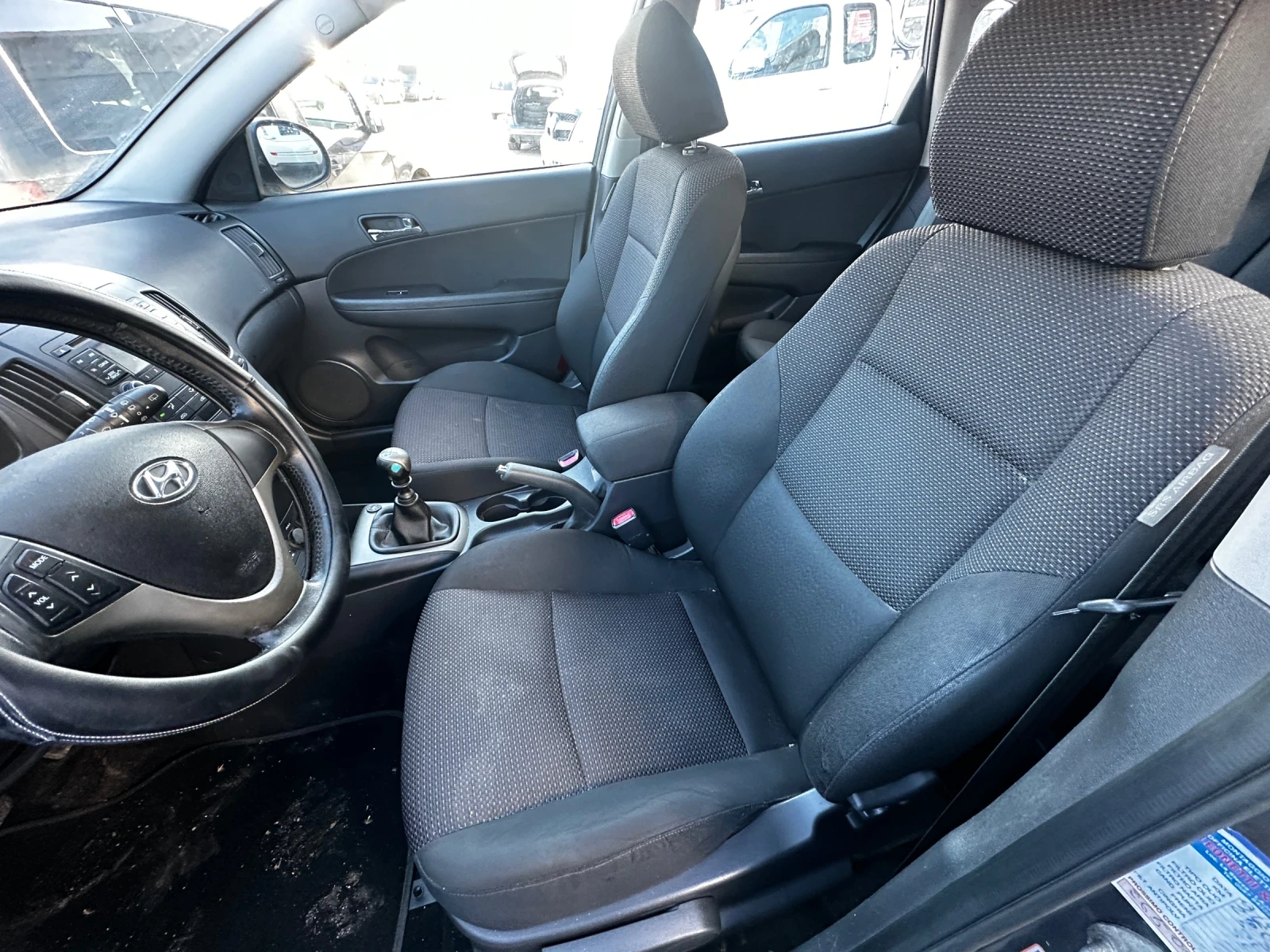 Hyundai I30 1.4i / ГАЗ - изображение 6