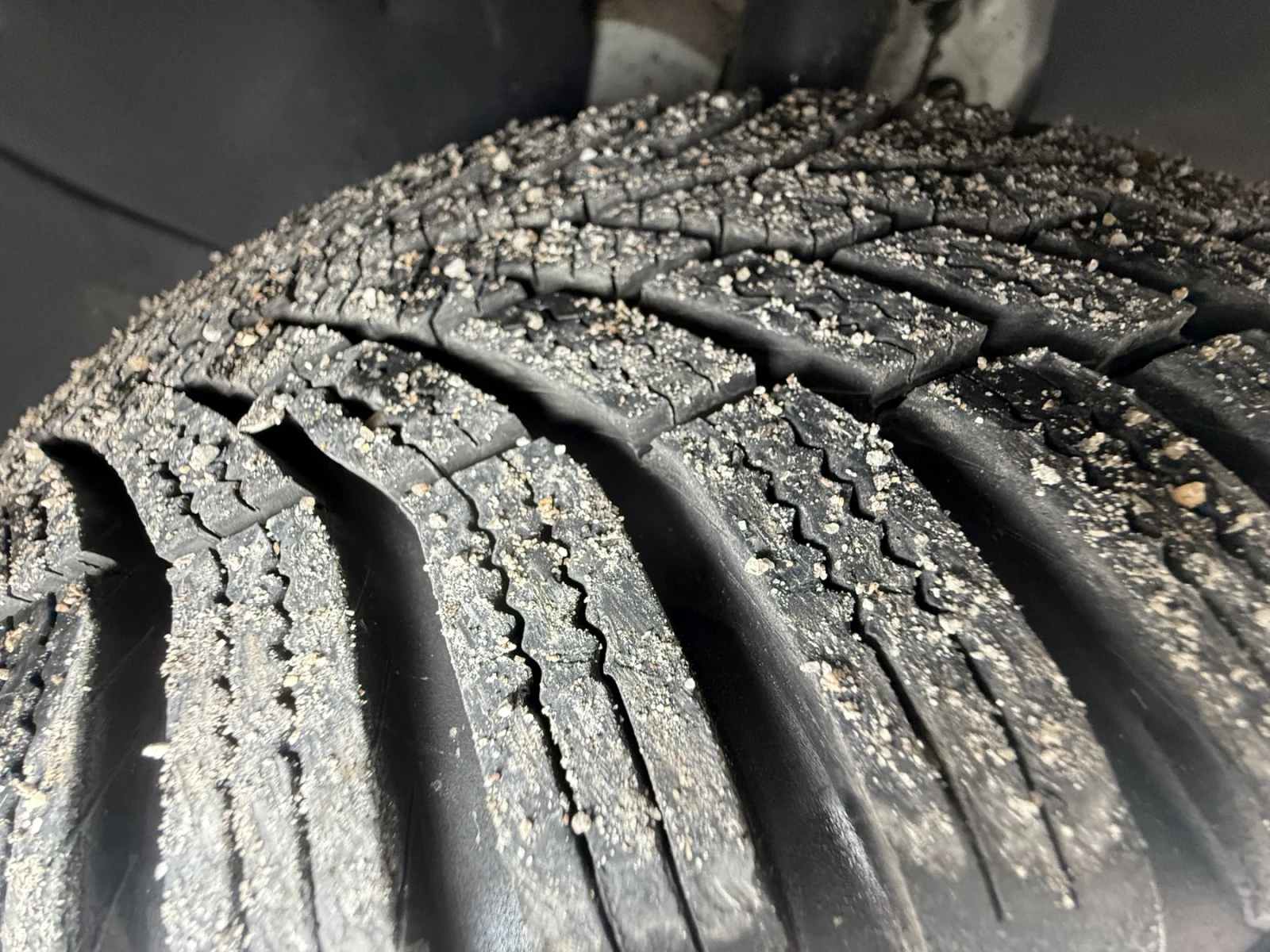 VW Golf 2.0TDI/150HP/LED/DSG/ACC/IQ DRIVE/NAVI/CARPLAY, снимка 16 - Автомобили и джипове - 53635739