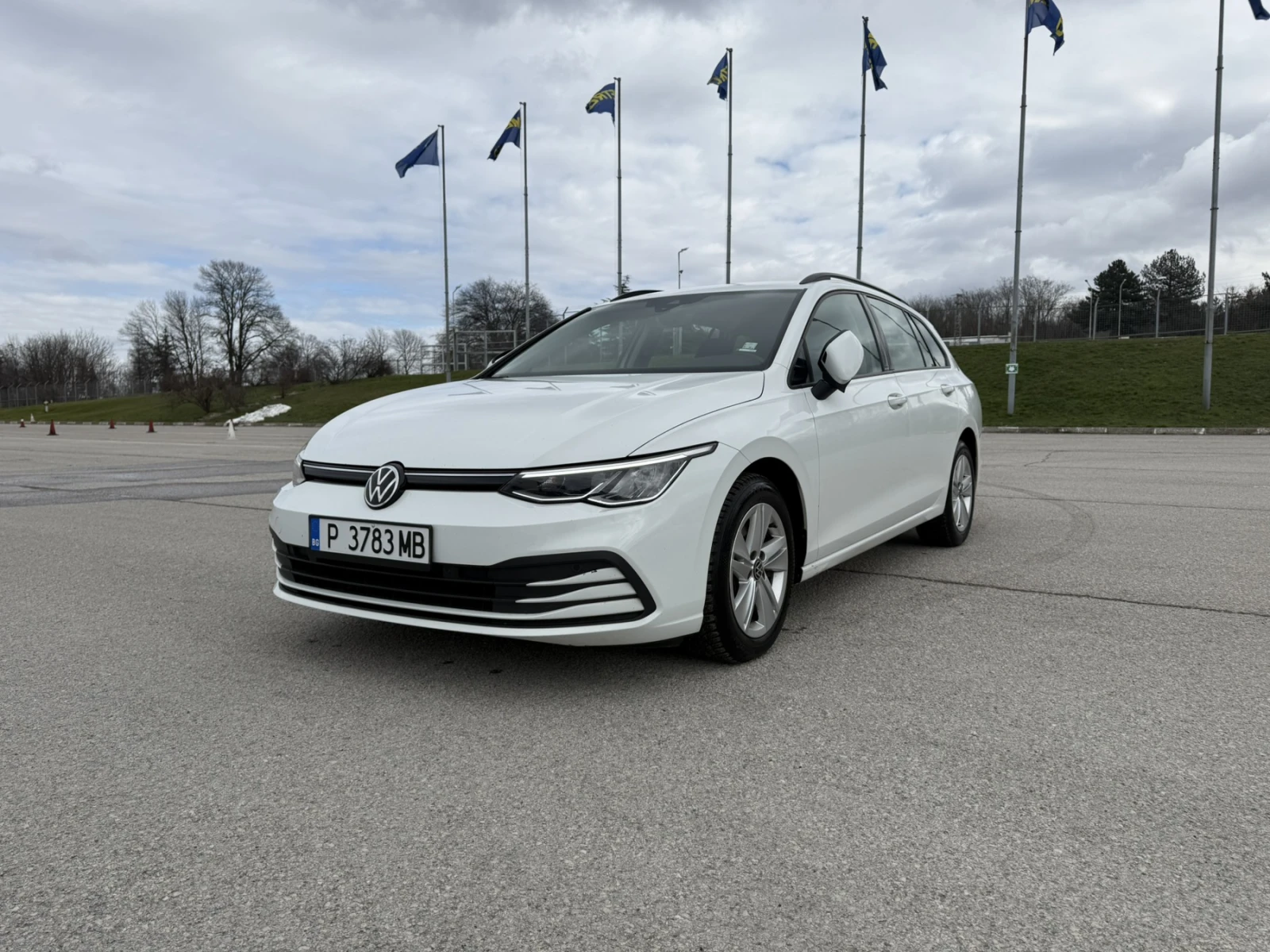 VW Golf 2.0TDI/150HP/LED/DSG/ACC/IQ DRIVE/NAVI/CARPLAY